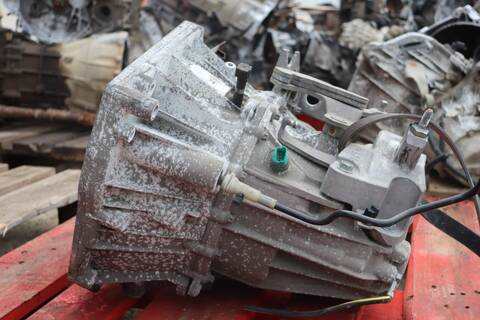 Foto 3ª: Caja Cambios Nissan Juke HRA2DDT (2017)