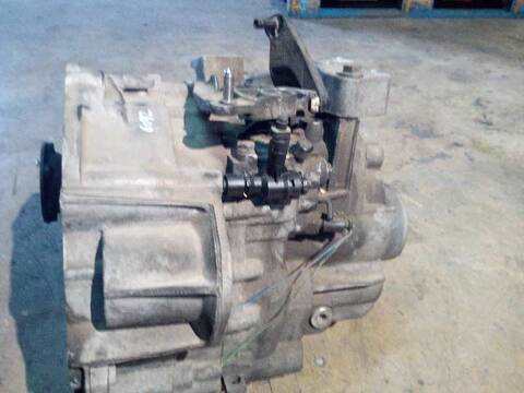 Foto 4ª: Caja Cambios Volkswagen Passat TRENDLINE BERLINA 140CV 103KW [CBA] (2008)