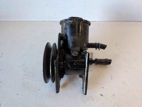 Foto 2ª: Bomba de Direccion Nissan Patrol A428 (1991)