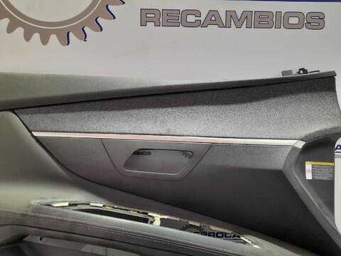 Foto 3ª: Tapizados Cartoneras Peugeot 3008 VERSION INDEFINIDA (2009)