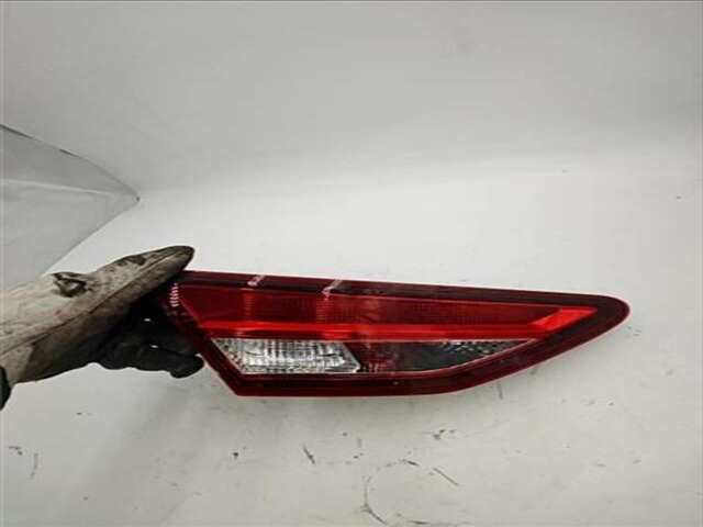 Foto 3ª: Piloto Portón Izquierdo Seat Leon 1.6 ERENCE [1.6 LTR. - 85 KW TDI] [DGT]