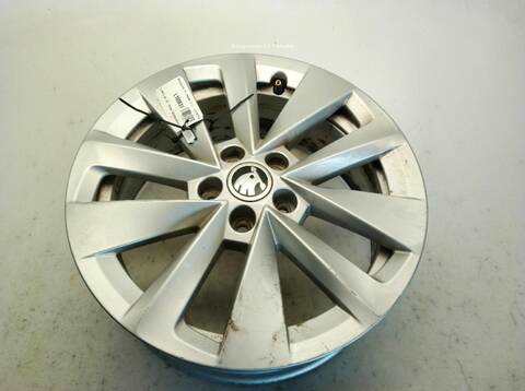 LLanta Chapa Skoda Octavia 1.5 TSI