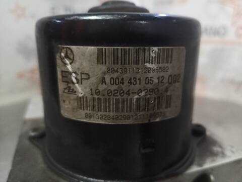 Foto 4ª: Abs Mercedes Clase C 160 270 CDI 203.016) BERLINA 170CV 125KW [612962] (2001)