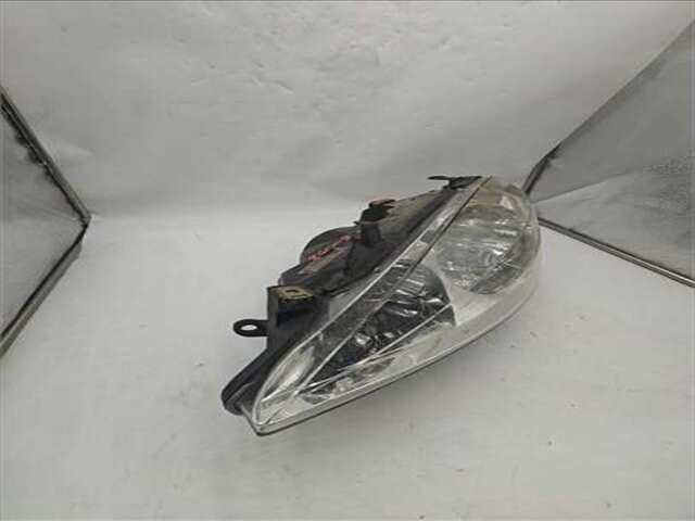 Foto 3ª: Faro Izquierdo Peugeot 307 2.0 XR CLIM [2.0 LTR. - 66 KW HDI CAT] [RHY]