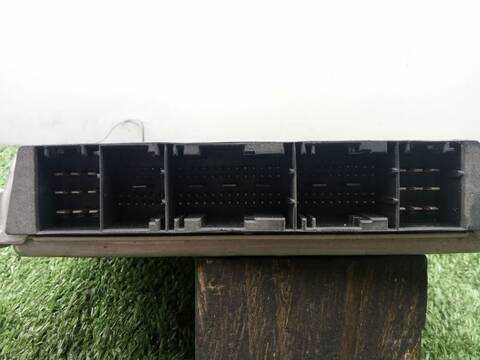 Foto 3ª: Centralita Motor ECU Mercedes Clase C 160 C 200 CDI 202.134) 102CV 75KW [611960] (2000)