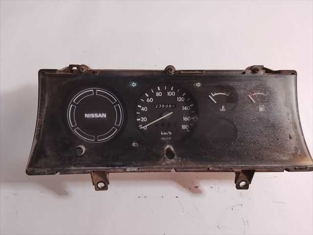 Cuadro de Instrumentos Nissan Patrol 2.8 D