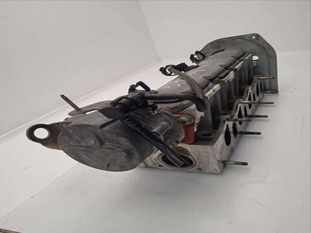 Foto 3ª: Culata Renault Laguna AUTHENTIQUE 101CV 74KW [F9Q752] (2004)