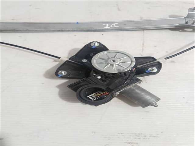 Foto 3ª: Elevalunas Eléctrico Delantero Izquierdo Toyota Yaris 1.5 HYBRID MXPH11) 92CV 68KW [M15A-FXE] (2020)