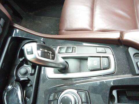 Palanca de Cambio Bmw Serie 5 520 2.0 D F10)