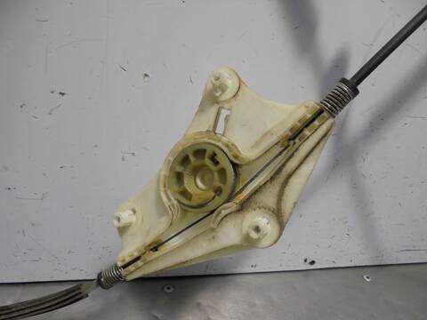 Foto 3ª: Elevalunas Eléctrico Delantero Izquierdo Seat Leon 1.6 TDI 110CV 81KW [CXX] (2016)