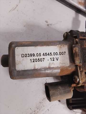 Foto 2ª: Elevalunas Eléctrico Delantero Derecho Nissan Vanette 2.3 D [D/LD33] (2000)