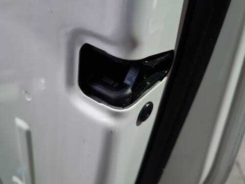Cerradura Puerta Delantera Derecha Jaguar F Pace PRESTIGE 179CV 132KW