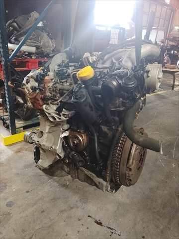 Foto 4ª: Motor Completo Renault Scenic 1.9 D [D/F9Q D8] (2003)