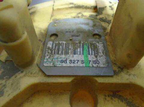Foto 3ª: Aforador Citroen C4 1.6 16V HDI FAP BERLINA 109CV 80KW [9HY] (2005)