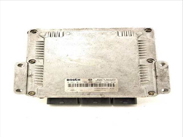 Foto 2ª: Centralita Motor ECU Nissan Primastar CAJA CERRADA BATALLA CORTA 2 7T 101CV [F9Q760] (2002)