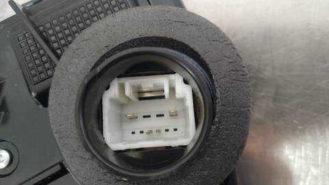 Foto 2ª: Cerradura Puerta Delantera Derecha Toyota Auris HYBRID ACTIVE BUSINESS PLUS 136CV 100KW