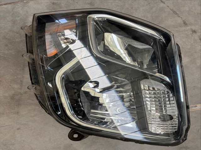 Foto 1ª: Faro Izquierdo Dacia Duster K9K G6 (2016)