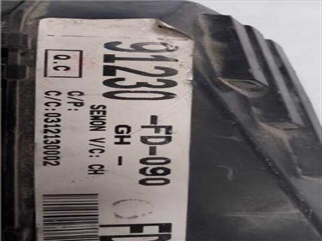 Foto 2ª: Caja Reles Fusibles Kia Rio 1.5 LS BERLINA 5-PTAS.) [1 5 LTR. - 71 KW CAT] 97CV