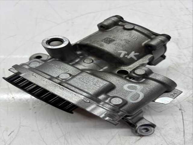 Foto 3ª: Bomba de Aceite Audi A4 150 CV 110KW [DEUA DEU] (2018)