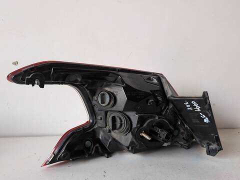 Foto 3ª: Piloto Trasero Derecho Peugeot 308 ACCESS 1.2 12V E 110CV (2013)