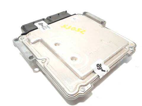 Foto 2ª: Centralita Motor ECU Jaguar XE 2.0 DIESEL CAT 180CV 132KW [AJ200] (2015)