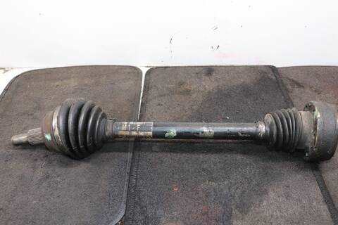 Transmision Delantera Derecha Volkswagen Golf 1 6 LTR. - 74 KW 1997 101CV