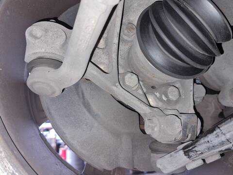 Mangueta Delantera Izquierda Volvo V40 MOMENTUM 114CV 84KW