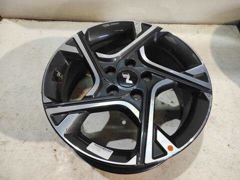 Foto 2ª: Juego LLantas Hyundai i30 G3LE (2023)