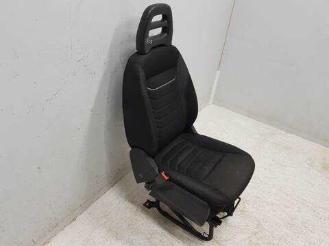 Foto 2ª: Asiento Delantero Izquierdo Iveco Daily FG H2 BATALLA 3520 35 S V (2019)