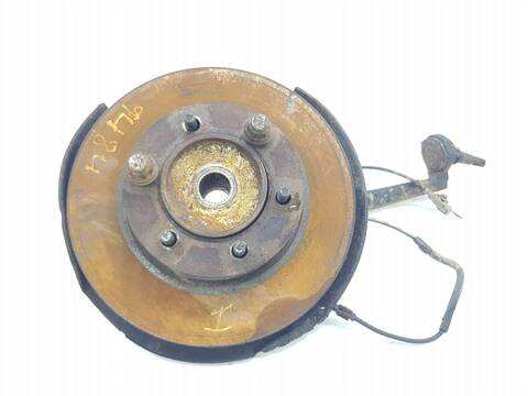 Mangueta Delantera Izquierda Toyota Land Cruiser TD VX 5-PTAS.) KZJ95)