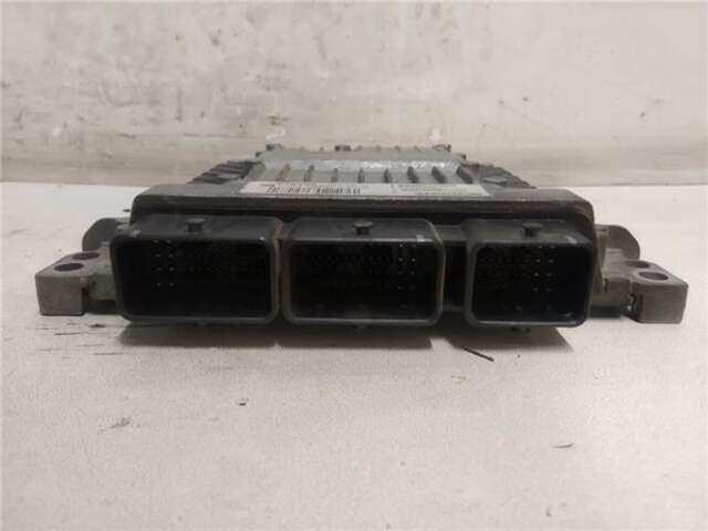 Centralita Motor ECU Renault Megane 1.5 DCI (KM16. KM1E) II RANCHERA FAMILIAR (KM0/1_)