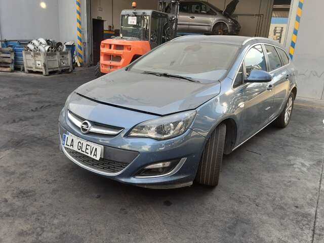Mangueta Delantera Izquierda Opel Astra 1.6 CDTI136CV 0CV