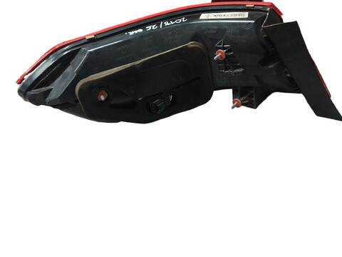 Foto 3ª: Piloto Trasero Derecho Mercedes Clase E 180 E 220 CDI - BLUETEC 212.001 212.002) 170CV (2009)