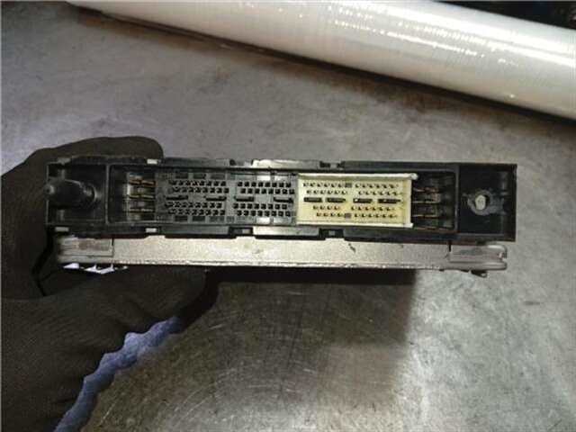 Foto 3ª: Centralita Motor ECU Volvo V70 2.4 T AWD [B 5244 T3]