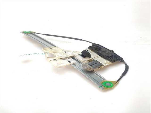 Foto 3ª: Elevalunas Manual Trasero Izquierdo Audi Q5 2.0 TDI QUATTRO (2008)