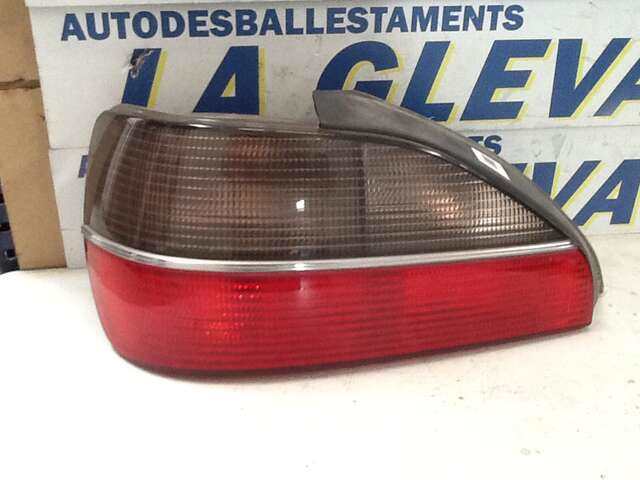 Piloto Trasero Izquierdo Peugeot 306 1.6 G 0CV