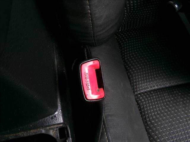 Cinturón Delantero Izquierdo Toyota Auris 2.0 D FAMILIAR, 2012-2015