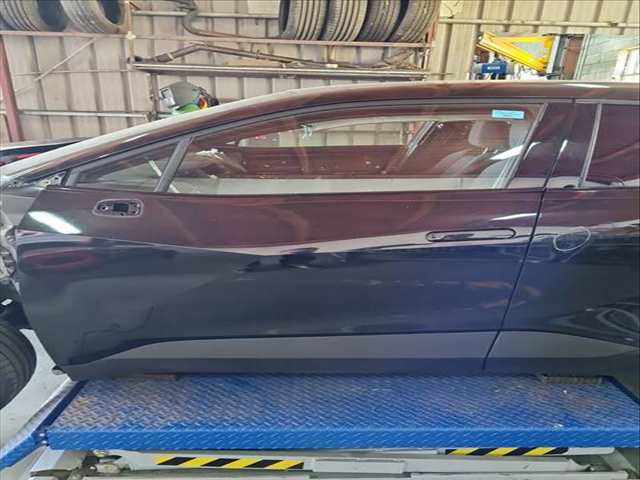 Puerta Delantera Izquierda Toyota CHR 2.0 HYBRID MAXH21L) 150CV 111KW