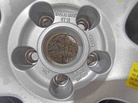 Foto 3ª: Neumatico Audi A6 2.5 TDI QUATTRO 180CV [BAU] (2001)