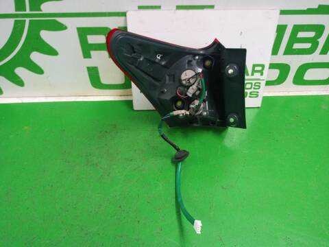 Foto 3ª: Piloto Trasero Derecho Toyota Auris ACTIVE 116CV [8NR-FTS] (2013)