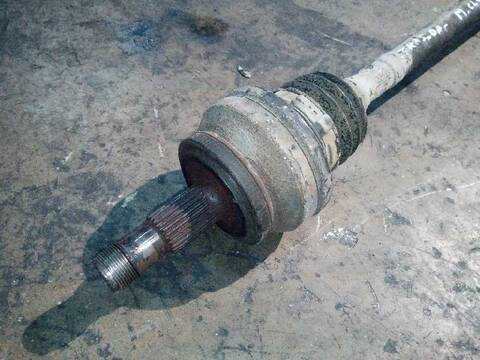 Foto 4ª: Transmision Trasera Derecha Mercedes Clase C 160 350 219.356) 272CV 200KW [272964] (2004)