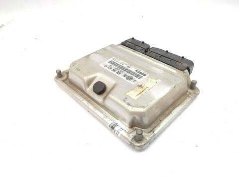 Foto 2ª: Centralita Motor ECU Volkswagen Golf 1.9 TDI 101CV 74KW [ATD] (2002)