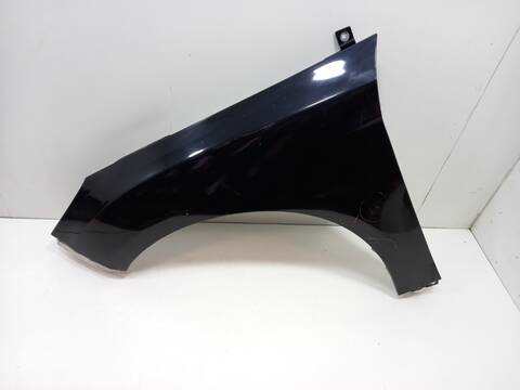 Aleta Delantera Izquierda Ford Focus M1DA BERLINA