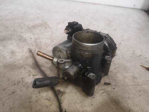 Foto 2ª: Caja Mariposa Volkswagen Polo ANX BERLINA (2001)