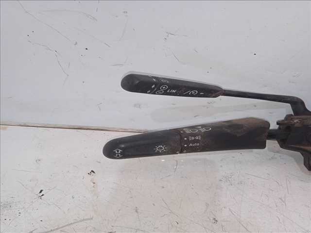 Foto 3ª: Mando Luces Mercedes 270 2.7 CDI [D/612963] (2002)