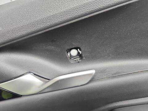 Foto 2ª: Tapizados Cartoneras Volkswagen Tiguan 2.0 TSI 4MOTION 204CV 150KW [DNNE] (2025)