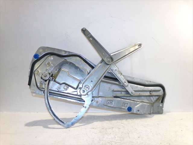 Foto 3ª: Elevalunas Eléctrico Delantero Derecho Volvo V70 2.4 G RANCHERA, 1997-2000 [B5254T] (1998)