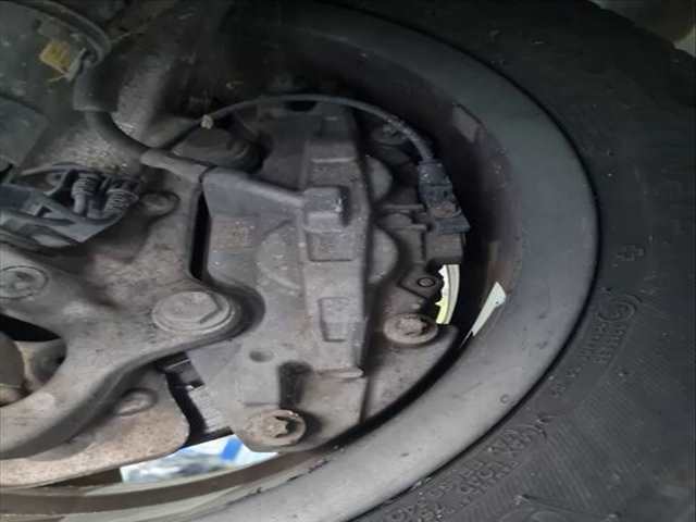 Foto 2ª: Pinza Freno Delantera Derecho Mercedes Clase C 160 C 350 T E 205.247) 279CV FAMILIAR [274920] (2015)