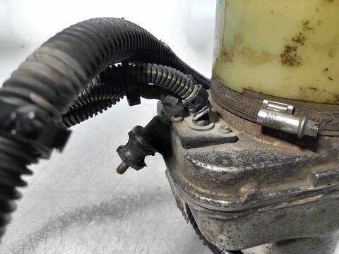Foto 2ª: Bomba Servodireccion Opel Astra COMFORT BERLINA 101CV 74KW [Z16XE] (2002)