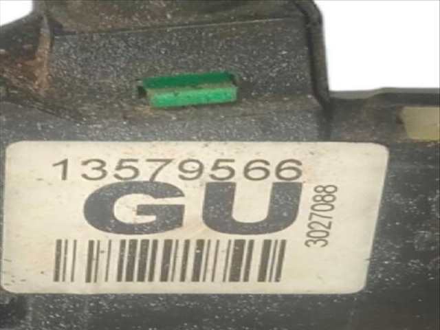 Cerradura Puerta Trasera Derecha Chevrolet Orlando 2.0 D